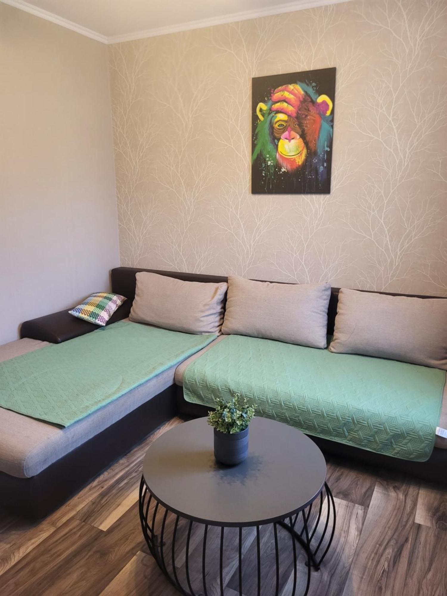 Guest House Sunny Jūrkalne Kültér fotó